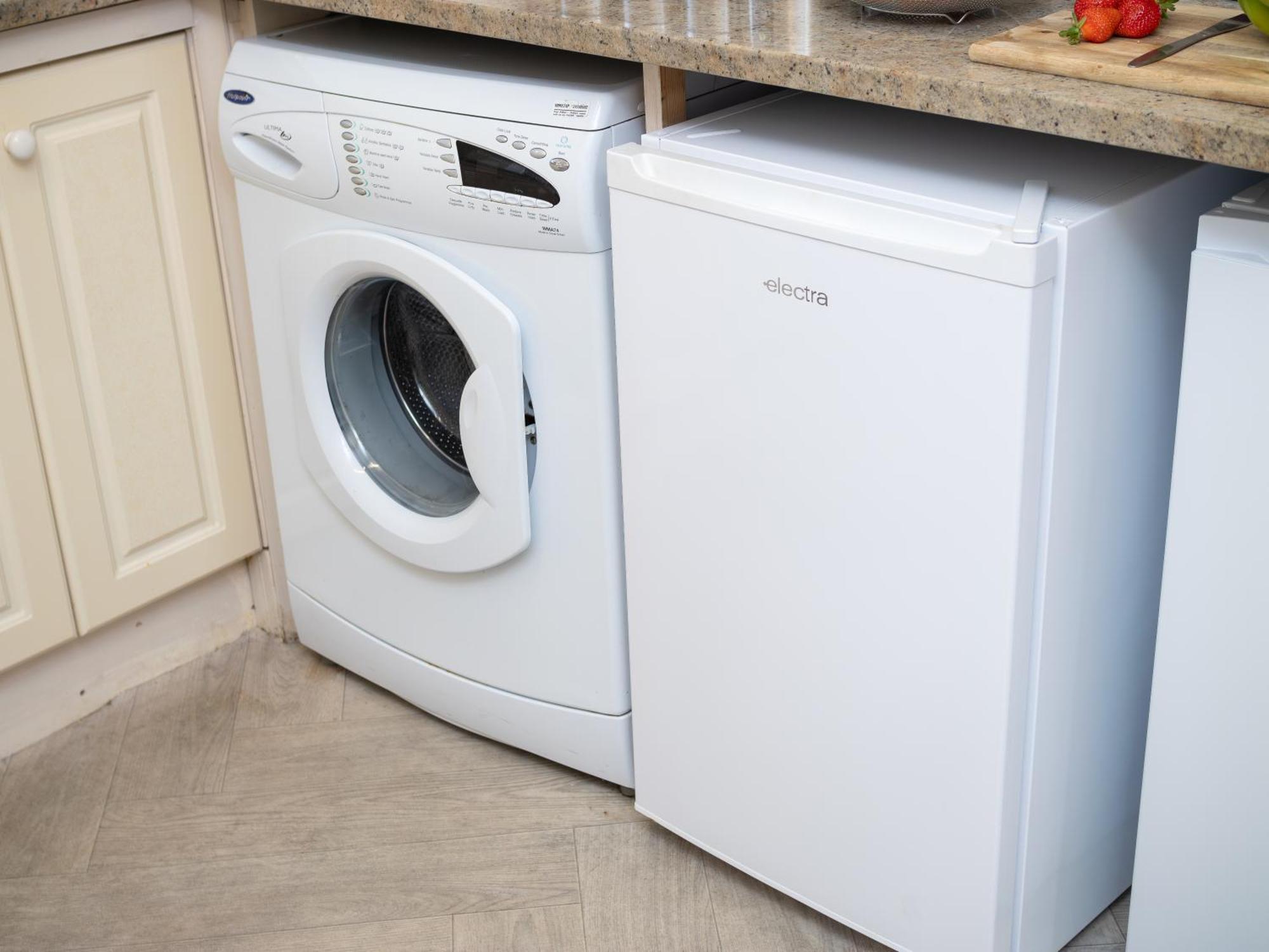 Apartment Benedon House Near Nec And B'ham Airport With Driveway Birmingham